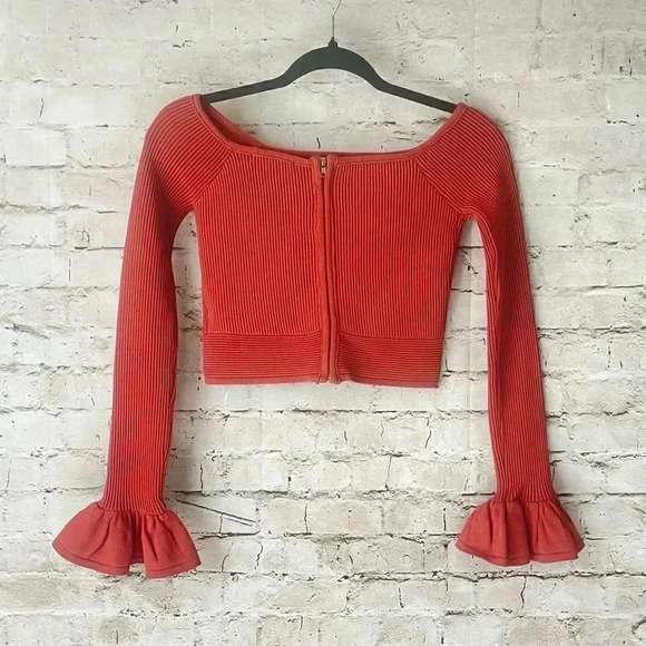 GIANNI BINI Women's XS Cropped Madelyn Ribbed Sweater Off the Shoulder Rust Fall - Picture 8 of 9